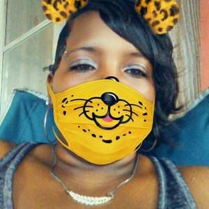 Meet your Posher, Tina